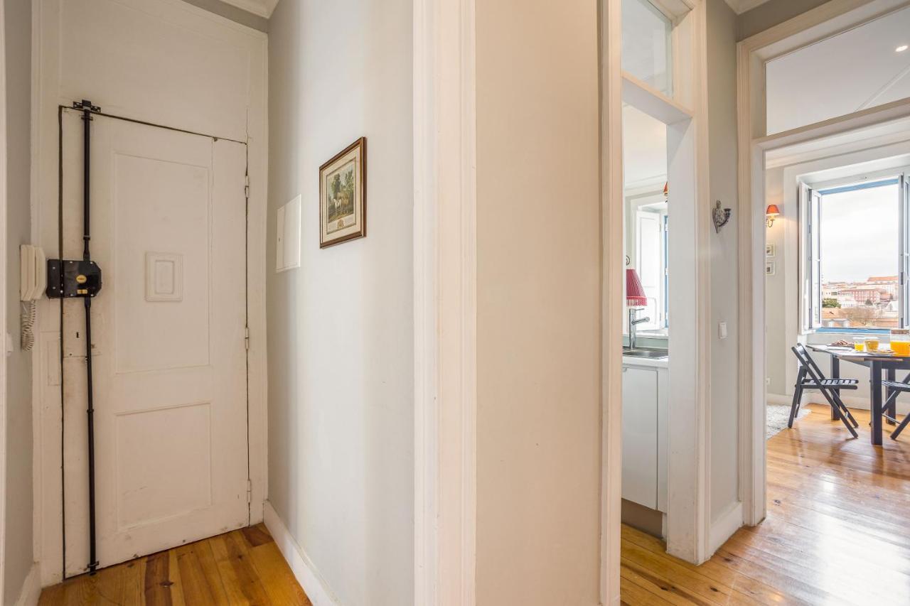 Bright Tailor Made Apartment By The Castle Lisboa Εξωτερικό φωτογραφία